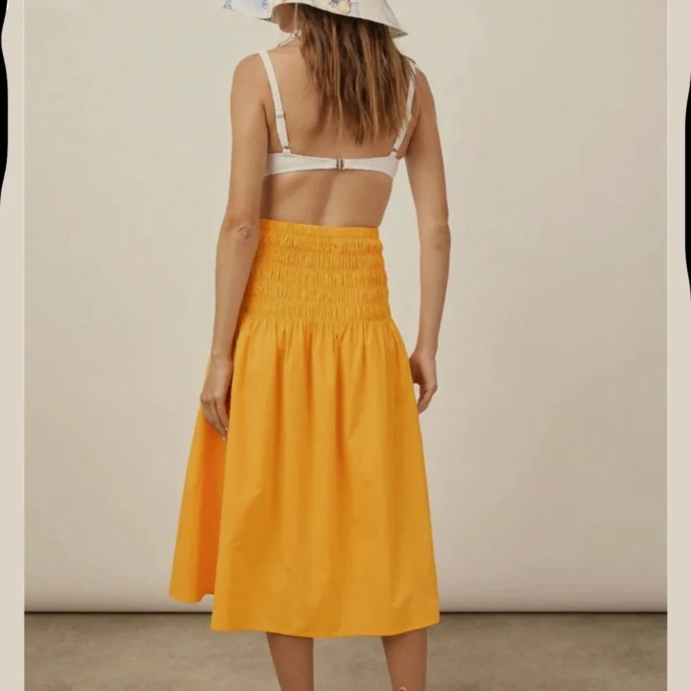 Rails Selina Midi A-Line Skirt with Smocked Waist. Or a sleeveless dress. M - Picture 3 of 6